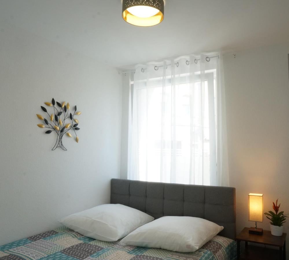 Mein Apartment Flowers Mit Kamin, Bis 10 Personen Frankenthal  Exterior foto