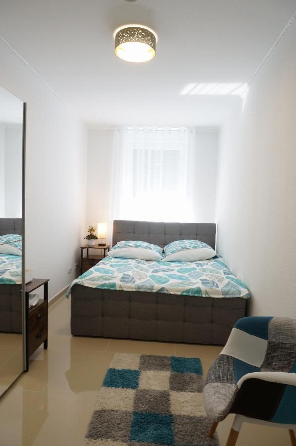 Mein Apartment Flowers Mit Kamin, Bis 10 Personen Frankenthal  Exterior foto