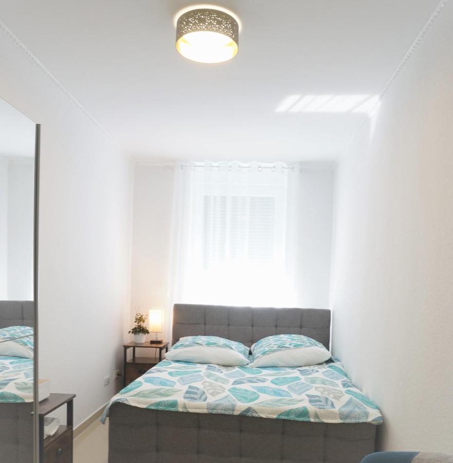 Mein Apartment Flowers Mit Kamin, Bis 10 Personen Frankenthal  Exterior foto