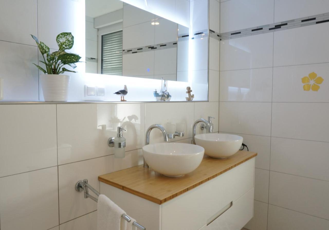 Mein Apartment Flowers Mit Kamin, Bis 10 Personen Frankenthal  Exterior foto
